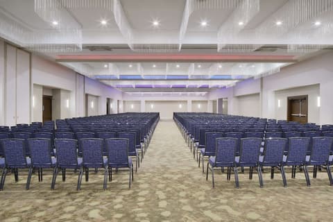 Hilton Hasbrouck Heights/Meadowlands, Meeting facility