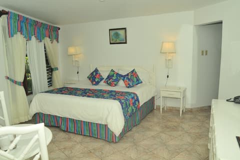 Negril Tree House Resort, Room