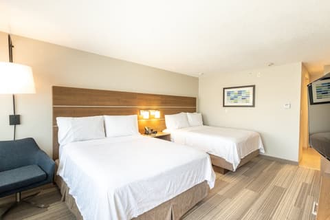 Holiday Inn Express Anaheim West by IHG, Room
