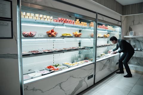 Crowne Plaza Zürich by IHG, Breakfast meal