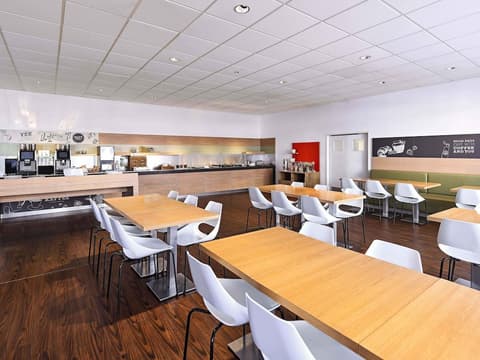 B&B Hotel Bonn-City, Business center