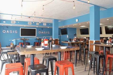 Radisson Hotel Orlando Lake Buena Vista South, Poolside bar