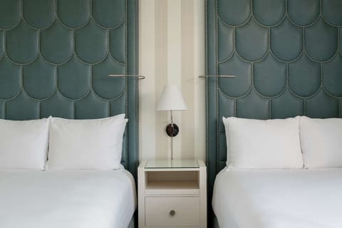 The Beverly Hilton, Room