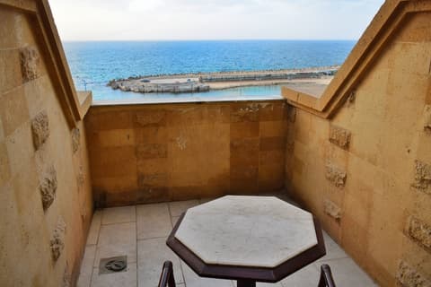 Romance Alexandria Hotel, Room