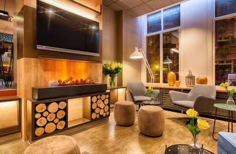 Leonardo Hotel Amsterdam City Center, Lobby