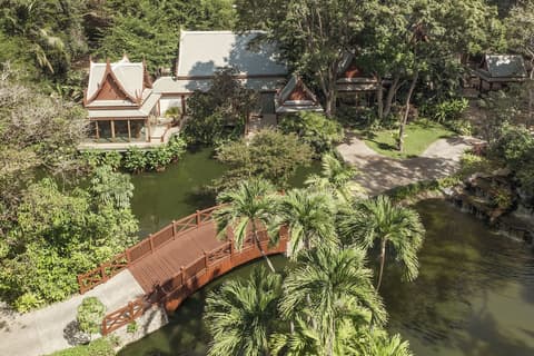 Chiva-Som Hua Hin, Front of property