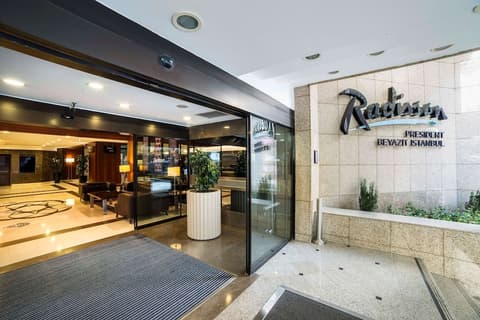 Radisson Hotel President Old Town Istanbul, Interior entrance