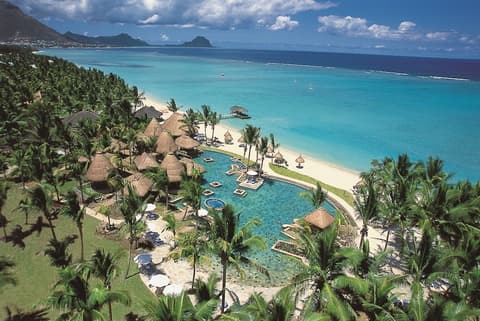 La Pirogue Mauritius, Outdoor pool