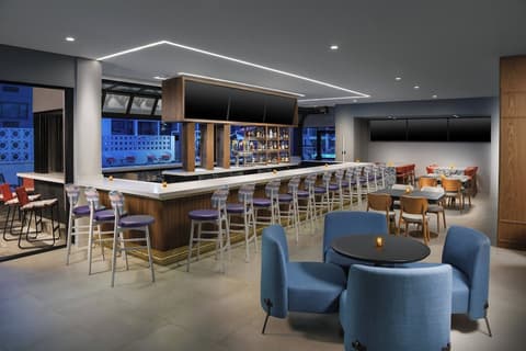 Courtyard by Marriott Lake Buena Vista at Vista Centre, Lounge