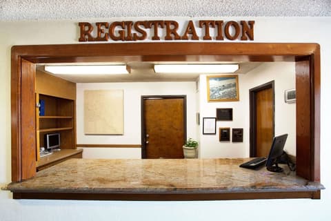 Travelodge by Wyndham Ocean Front, Lobby