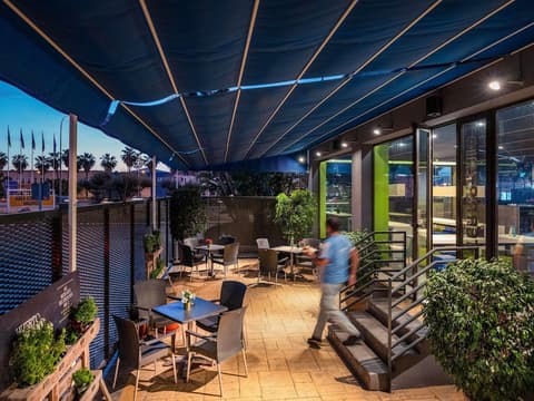 ibis budget Malaga Aeropuerto Avenida Velazquez, Miscellaneous