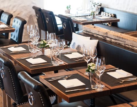 Landgasthof Leuen, Dining