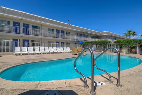 Motel 6 Las Vegas, NV - Boulder Highway, Pool
