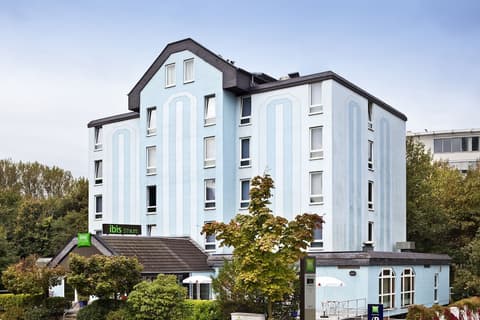 ibis Styles Düsseldorf - Neuss, Front of property