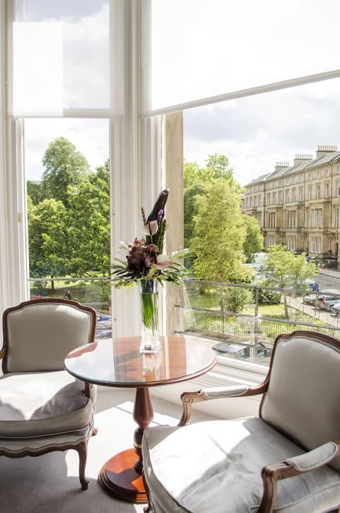 The Bonham Hotel, Room