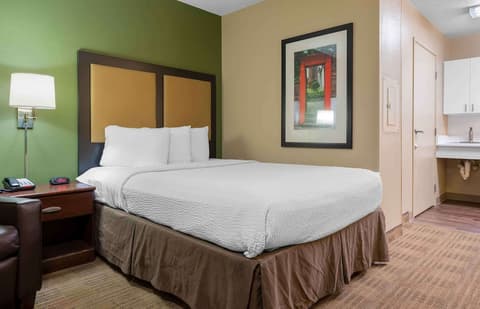 Extended Stay America Suites Fort Lauderdale Tamarac, Room