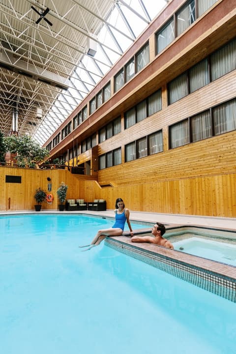 Forest Park Hotel, Indoor pool
