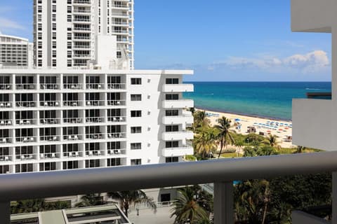 ANDAZ MIAMI BEACH, BY HYATT, Room
