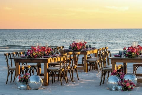 The Luce, St. Pete Beach, a Tribute Portfolio Hotel, Reception