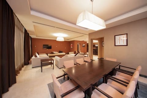 Radisson Blu Hotel Doha, Room