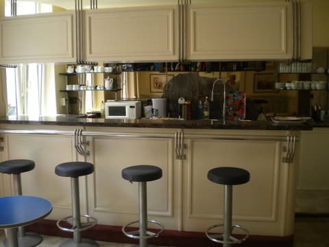 Hotel Queen Mary, Breakfast area