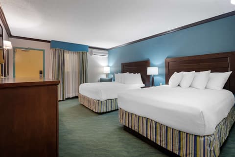 Best Western Plus Port O'Call Hotel, Room