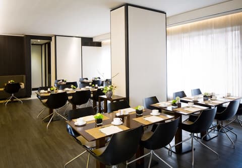 Starhotels Tourist, Breakfast area