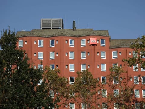 ibis Frankfurt Centrum, Miscellaneous