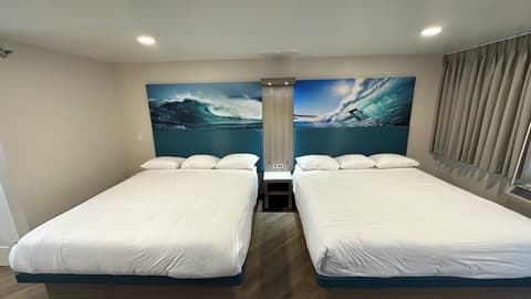 Costa Mesa Inn, Room