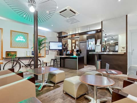 ibis Styles Paris République, Reception