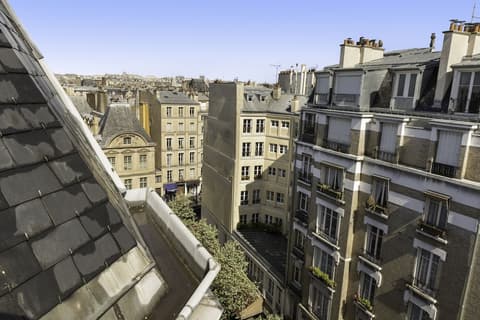 Hôtel de Neuve Le Marais by Happyculture, Balcony