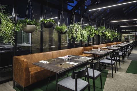 NH Amsterdam Schiphol Airport, Restaurant