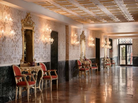 Hotel Principe, Lobby