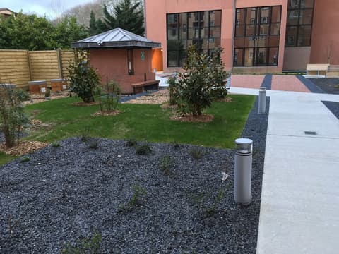 ibis Toulouse Ponts Jumeaux, Courtyard