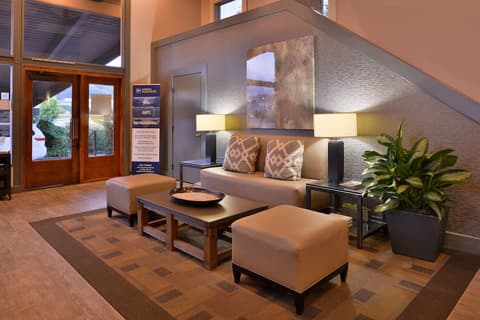 Best Western Corte Madera Inn, Interior entrance