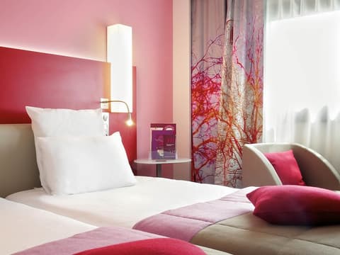 Mercure Paris Montmartre Sacré Coeur, Room