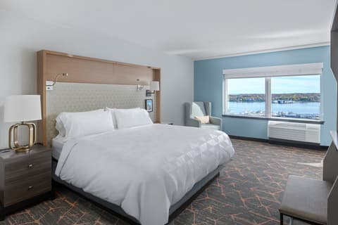 Holiday Inn Portland-By the Bay by IHG, Room
