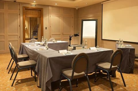 Millennium Hotel Paris Charles de Gaulle, Room