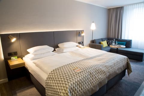 Holiday Inn Düsseldorf - Neuss by IHG, Room