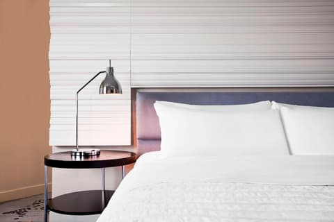 Le Méridien New Orleans, Room