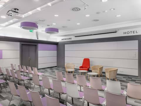 Mercure Budapest Castle Hill, Miscellaneous