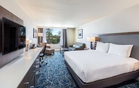 DoubleTree by Hilton Pomona, Room