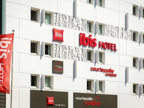 ibis Marseille Timone, Exterior