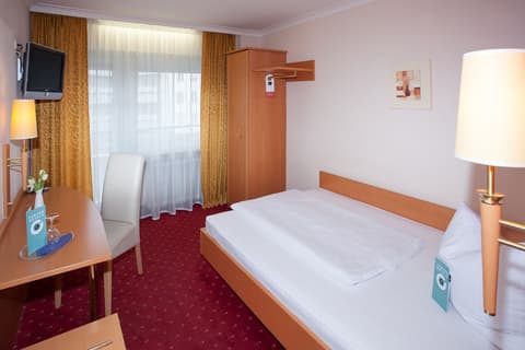 Centro Hotel Mondial Munchen Trademark Collection by Wyndham, Room