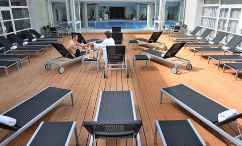 Waldorf Astoria Versailles - Trianon Palace, Pool