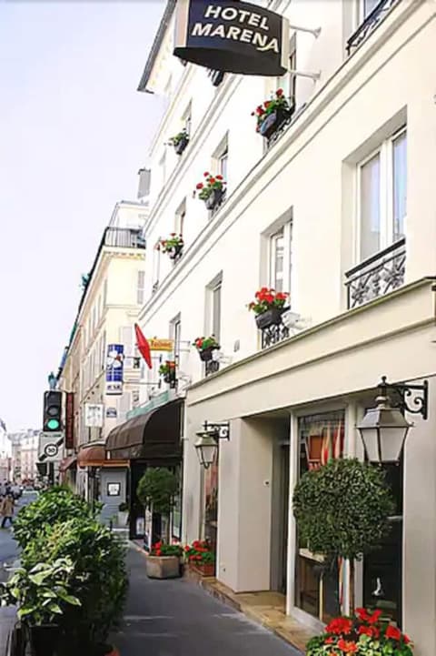 Hotel Marena, Exterior
