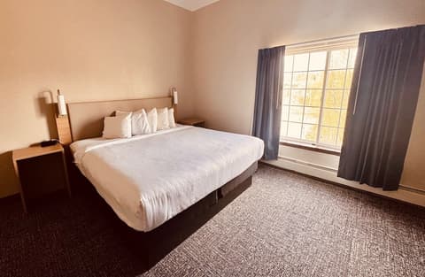 Wingate by Wyndham Anchorage Downtown/Ship Creek, Room