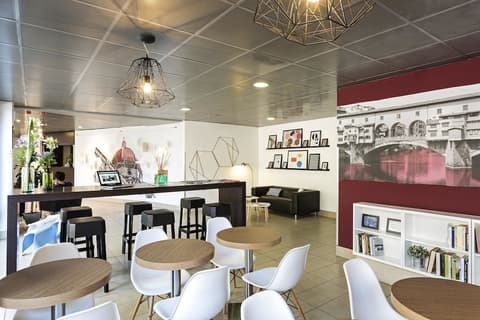 B&B Hotel Firenze Nuovo Palazzo di Giustizia, Interior entrance