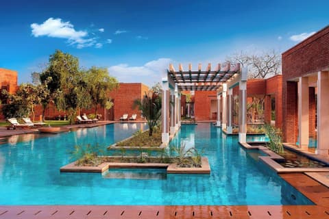 ITC Mughal, A Luxury Collection Resort & Spa, Agra, Pool