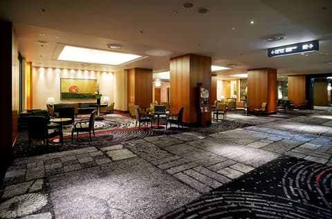 Hotel New Otani Tokyo The Main, Lobby sitting area